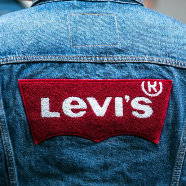 Компания  Levi Strauss & Co