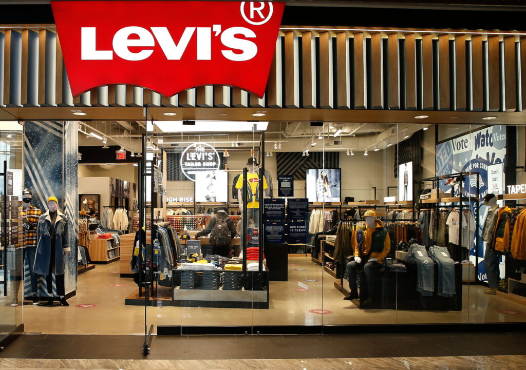 Fund levis shop